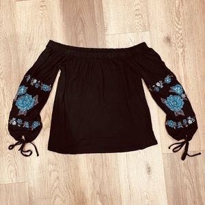 American Eagle Off Shoulder Navy Long Sleeve with Flower Embroidery